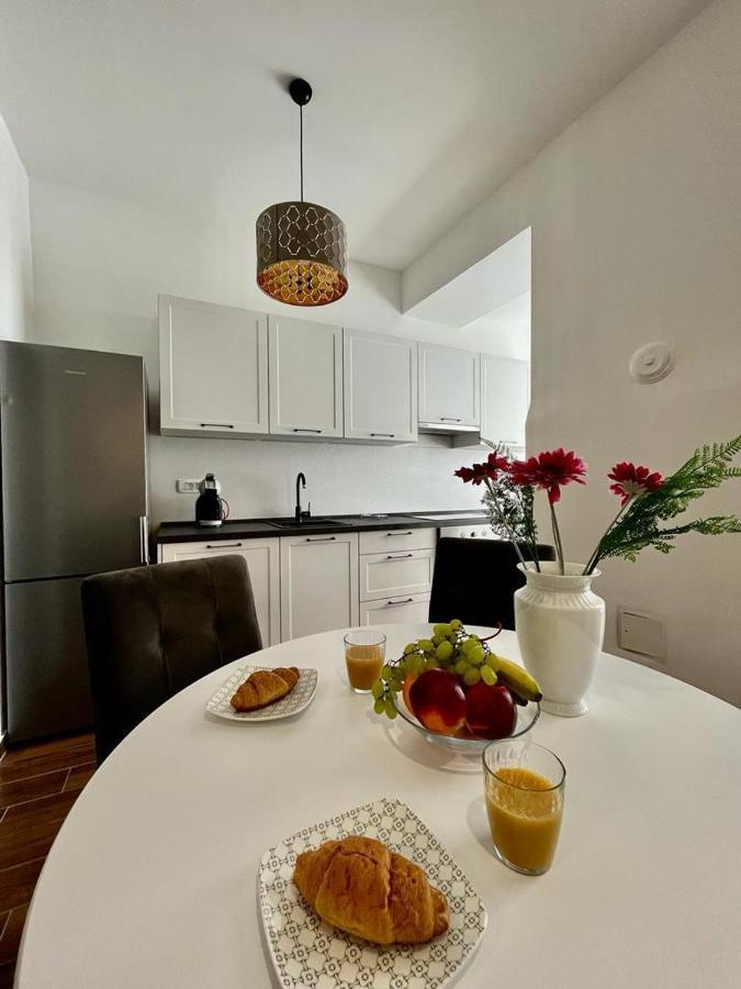 Апартаменти Lux Apartmans Пула Екстер'єр фото